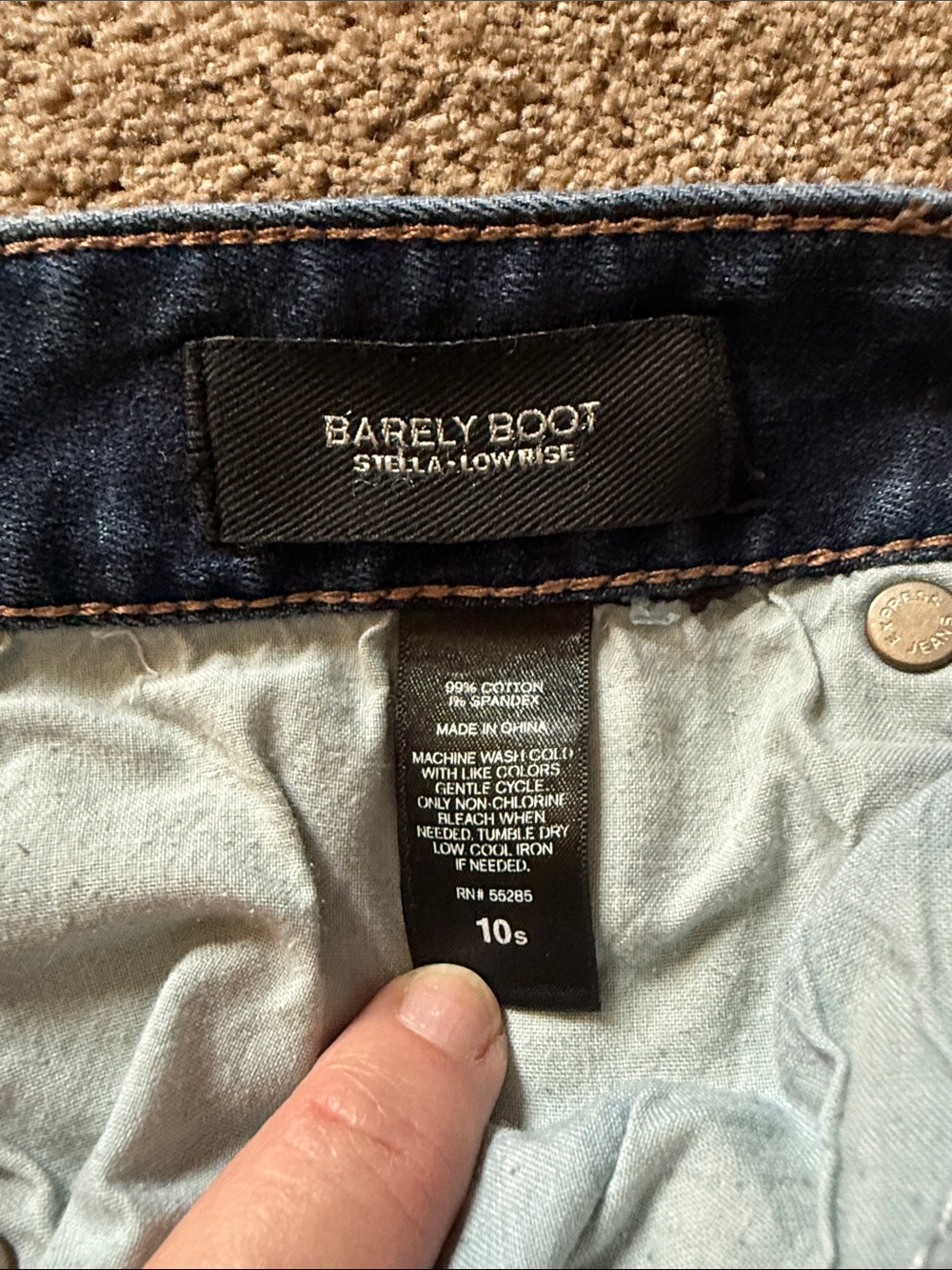 Express Women's Dark Blue Flare Jeans - Picture 4 of 4